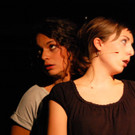 Junge Talente bei der "Gemischten Platte" im Kabarett Niedermair: Flüsterzweieck, Gerafi und RaDeschnig