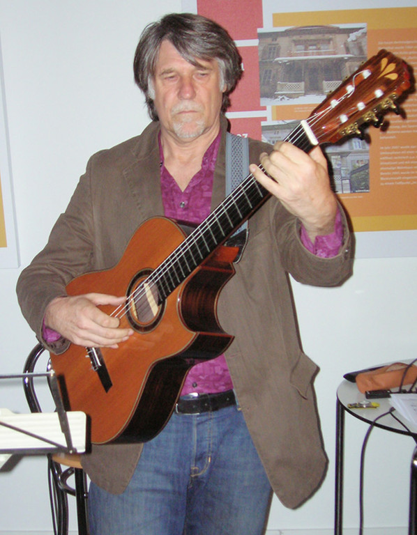 3Gillard_jpg-1357836211