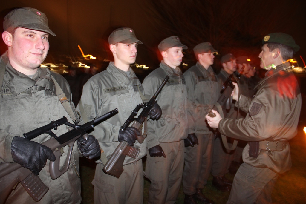 Waffen__bergabe Bundesheer 2013 _29__jpg-1357898282