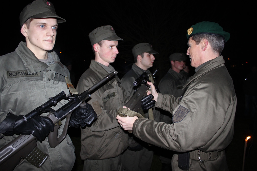 Waffen__bergabe Bundesheer 2013 _22__jpg-1357898254