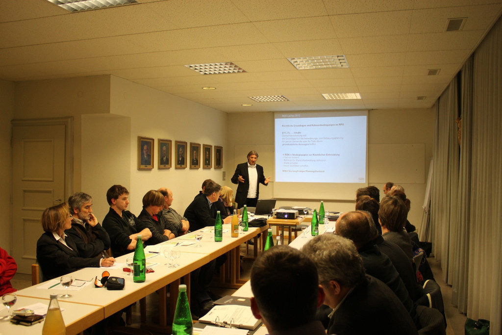 GV Sitzung REK 06-12-2012 _2__jpg-1358008221