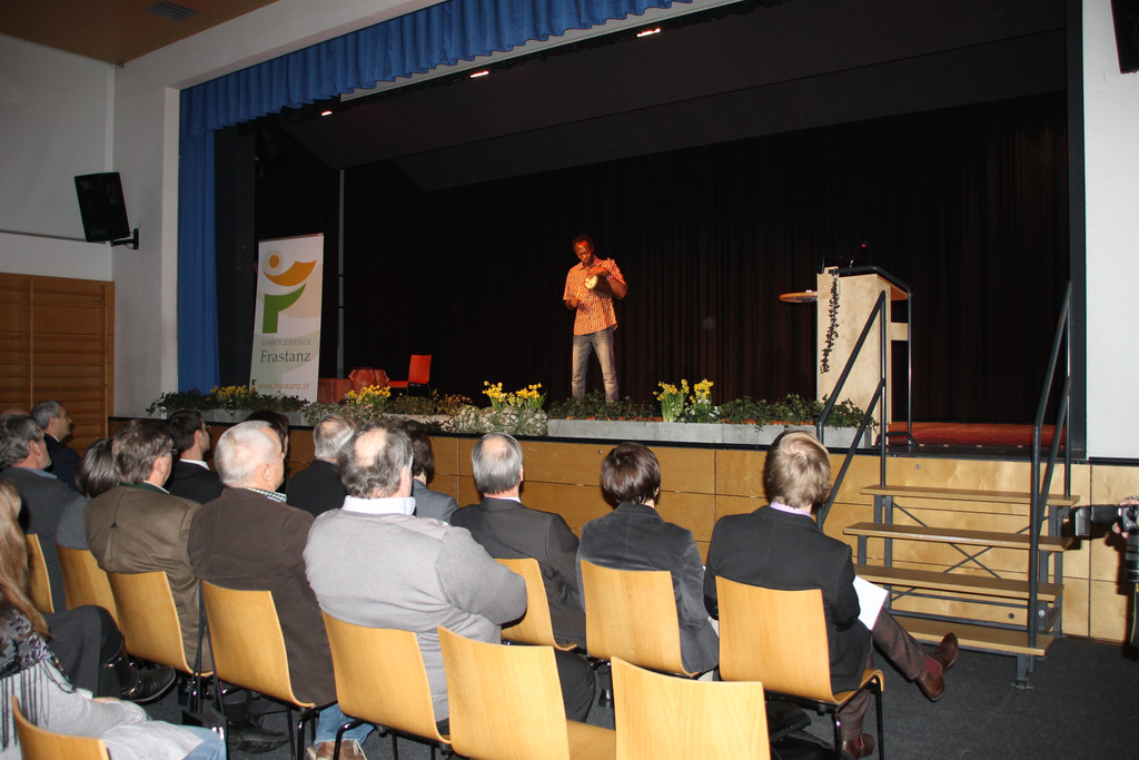 a_IMG_4350_JPG-1358018184