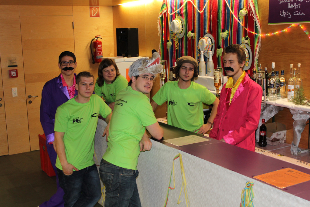 IMG_7830_jpg-1358077329