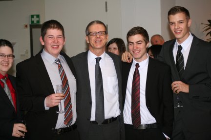 img_0795_jpg-1358143155