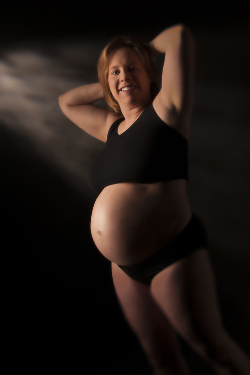 2011 Schwanger im Studio _jpg-1358184216