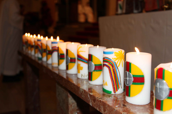 Familiengottesdienst Tauferneuerung Erstkommunion 2013 4_jpg-1358329863