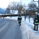 Unfall im Bezirk Neunkirchen: Rettungswagen gegen Müllwagen