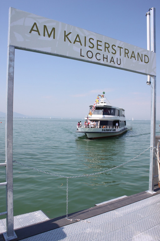 Schifffahrt am Landungssteg _20__jpg-1358437607