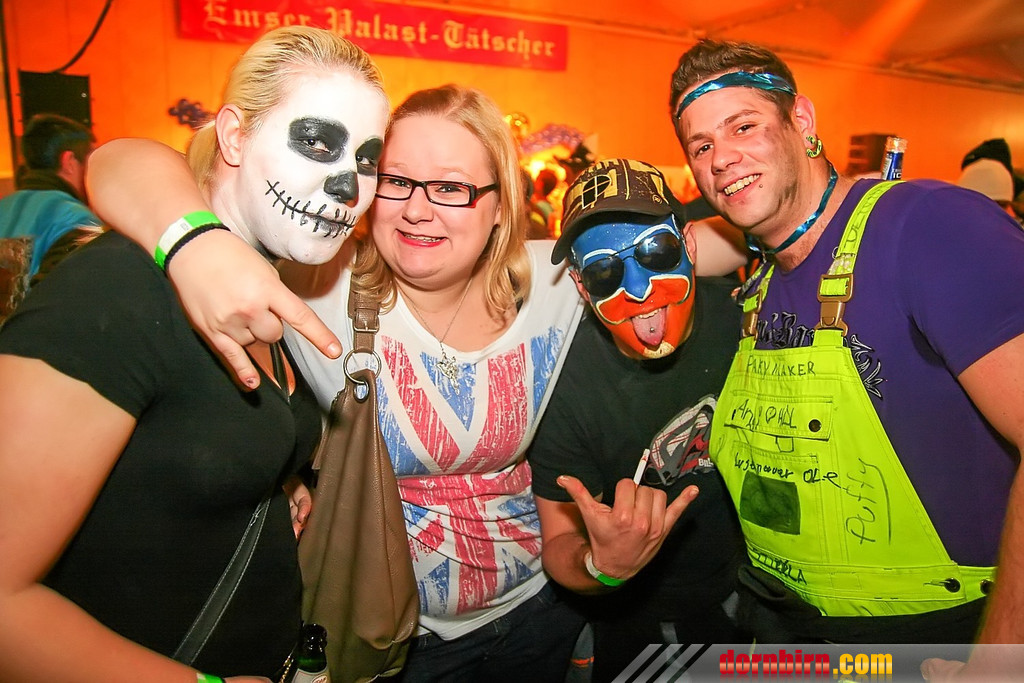 12511849.jpg