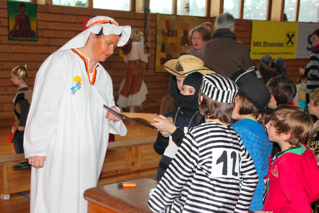 BK_Nofler_Kinderfasching_2013 12_jpg-1358710576