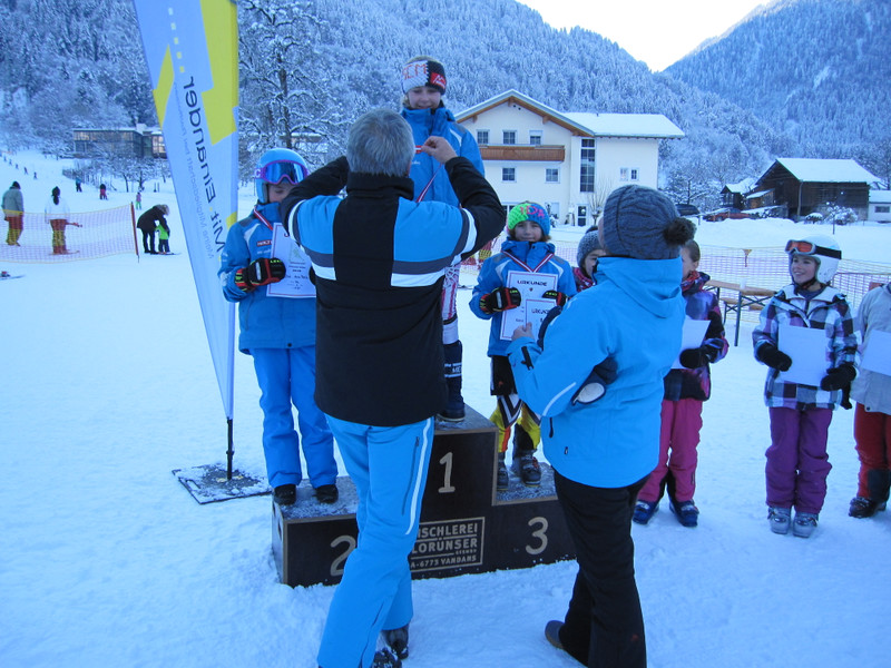 Schirennen25_JPG-1358712751