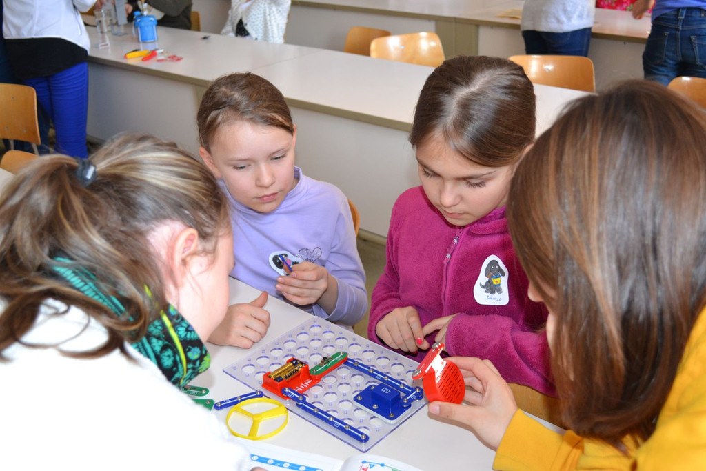 DSC_0028_jpg-1358765959