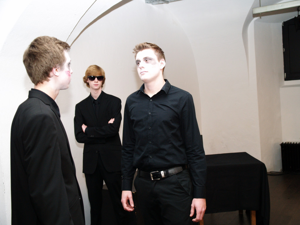 PB215442_jpg-1358771639