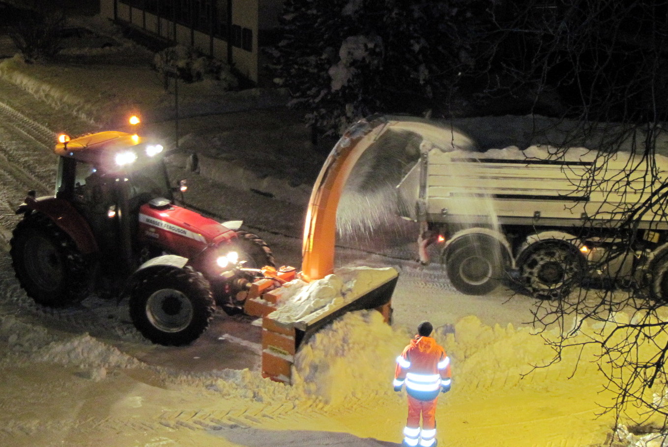 IMG_0565-001_JPG-1358814036