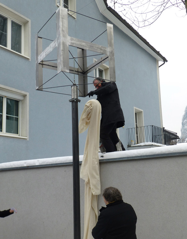 Vision3b_jpg-1358857928