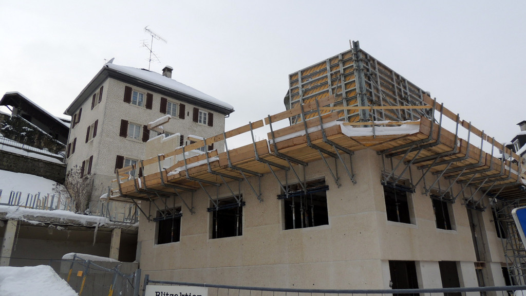 DSCN5618_JPG-1358979397