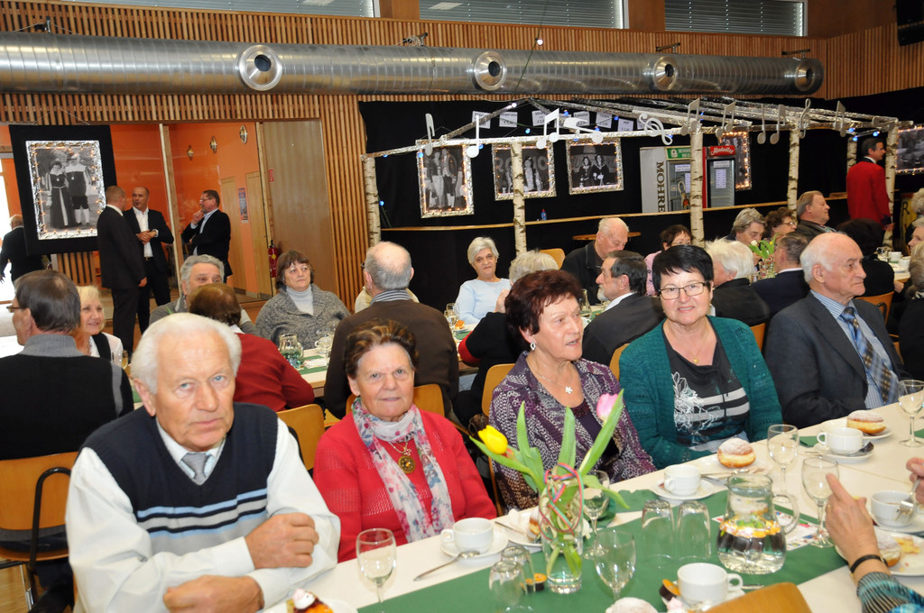Seniorenball H__chst 20-01-2013 46_jpg-1359138008