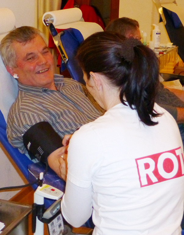 Blut12_jpg-1359144985