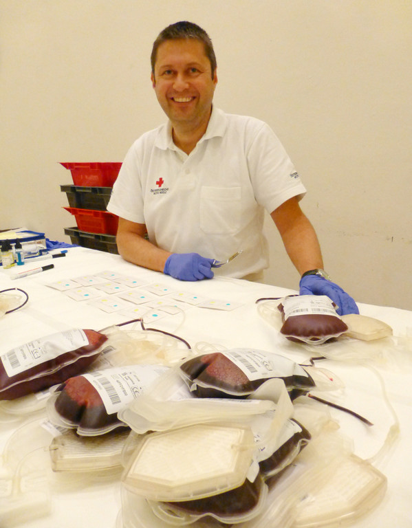 Blut14Hamel_jpg-1359145002