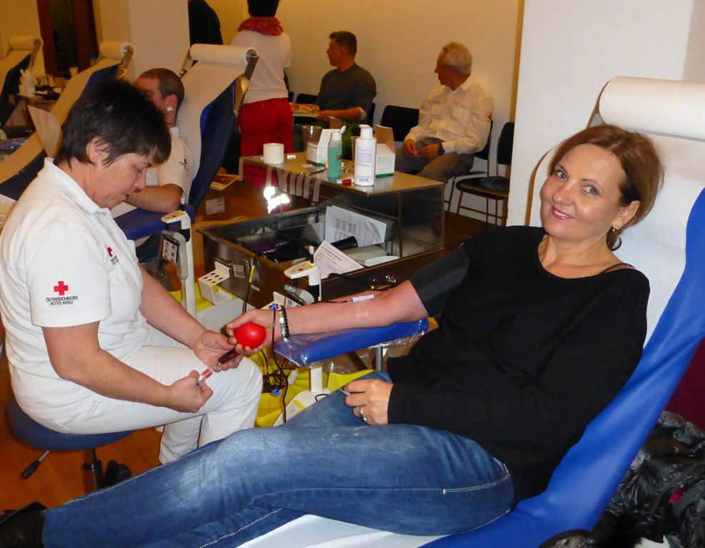 Blut18_jpg-1359145007