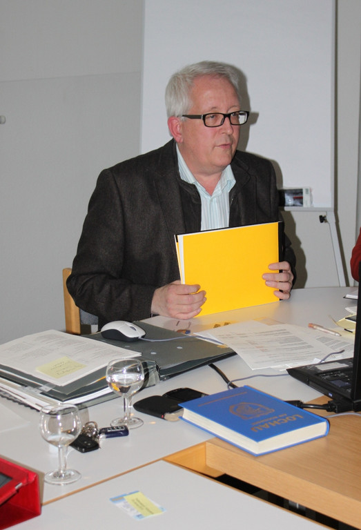 GV Sitzung BUDGET 2013 _13__jpg-1359189692