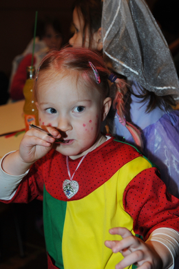 KinderfaschingMaeder036.JPG