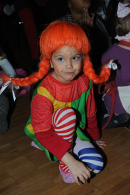 KinderfaschingMaeder100.JPG