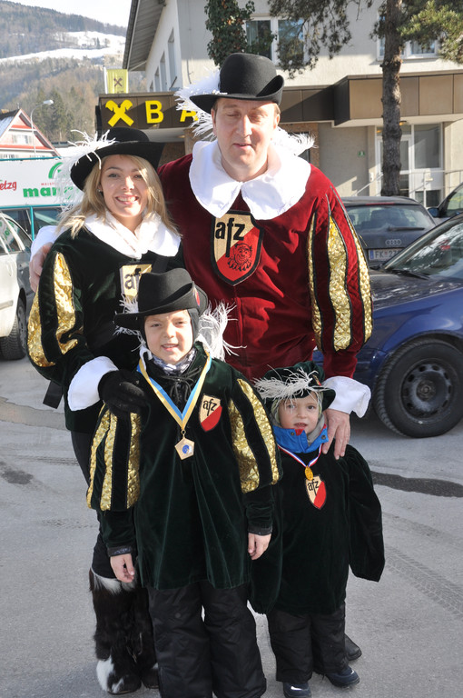 DSC_0003_JPG-1359305153