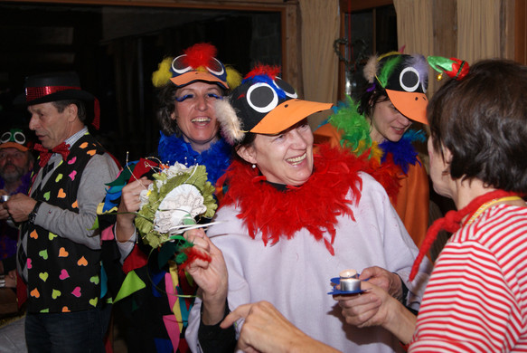 CAntemus Ball2_jpg-1359312779