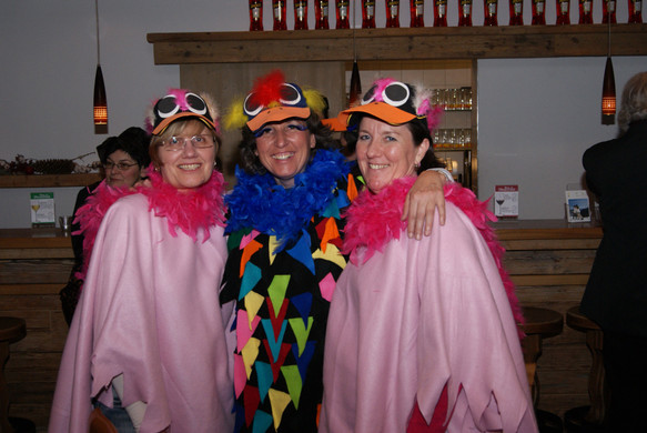 Cantemus Ball3_jpg-1359312813