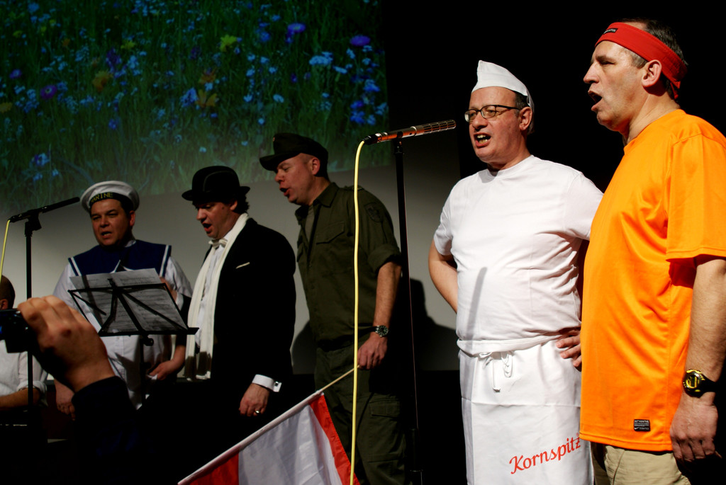 # Titelbild _100__JPG-1359320738