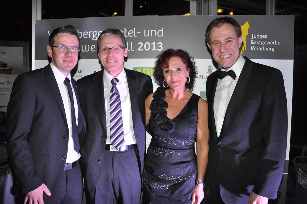 agallaunjurischuetzinger_jpg-1359478935