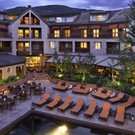 hotel_10_littlenell.jpg