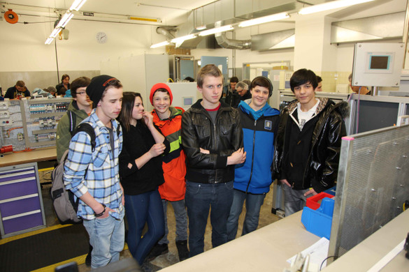 Zone L - Nacht der Ausbildungsbetriebe 2013 28_jpg-1359572847