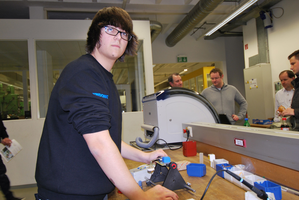 DSC_0037-1 Im ersten Lehrjahr als Elektroniker dabei - Maximilian Marinelli.jpg
