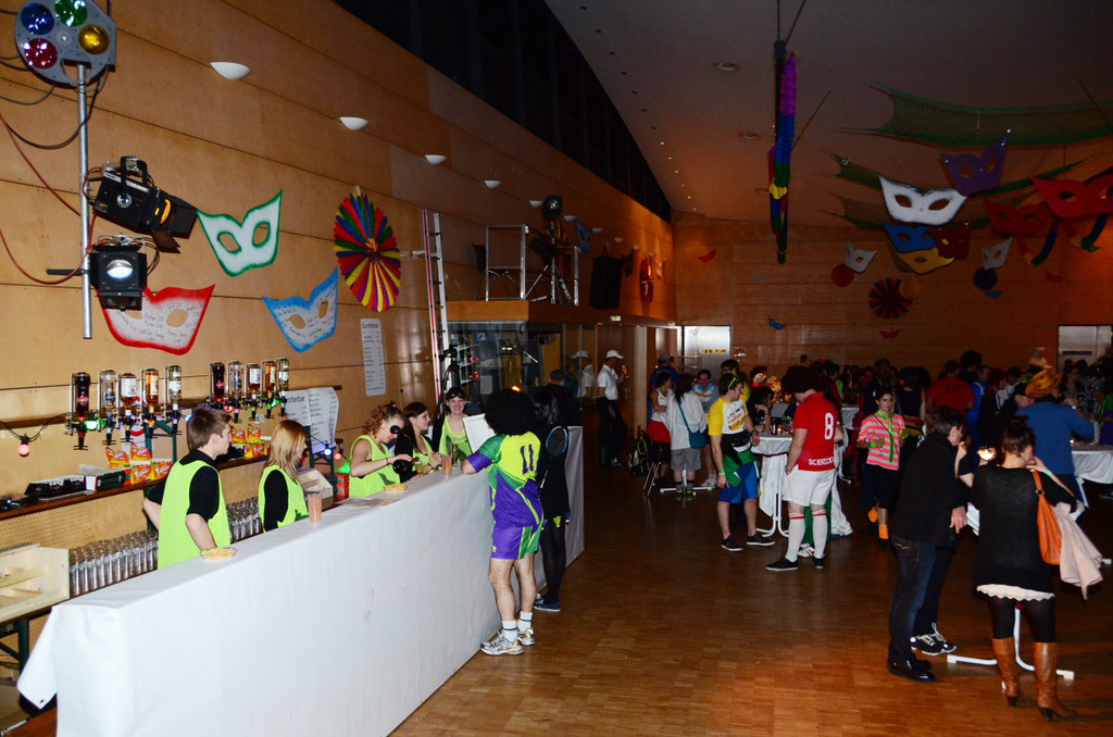 Faschingsparty085.jpg