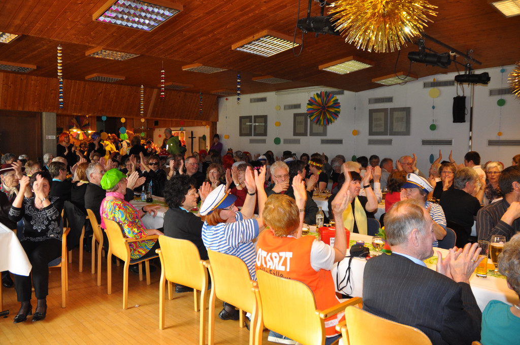 G__fnerDorfball_0035_JPG-1360006820