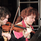               „Bonne nuit, pfui, pfui”