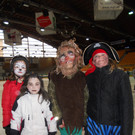 Chiara _9__ Nathalie _9_ und Michelle _10_ feiern mit Geburtstagskind Mia _10_ aus Muntlix.JPG