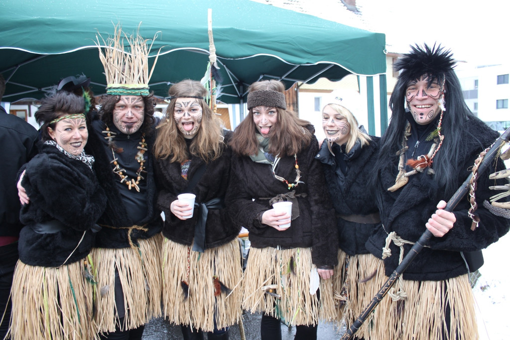 H__rbranzer Faschingsumzug 2013 _1__jpg-1360240447