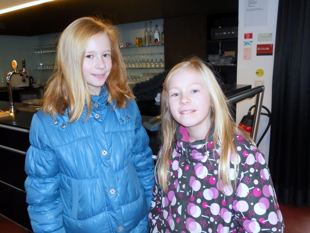 13 Eva _10_ und Lisa _9_ aus Feldkirch.JPG