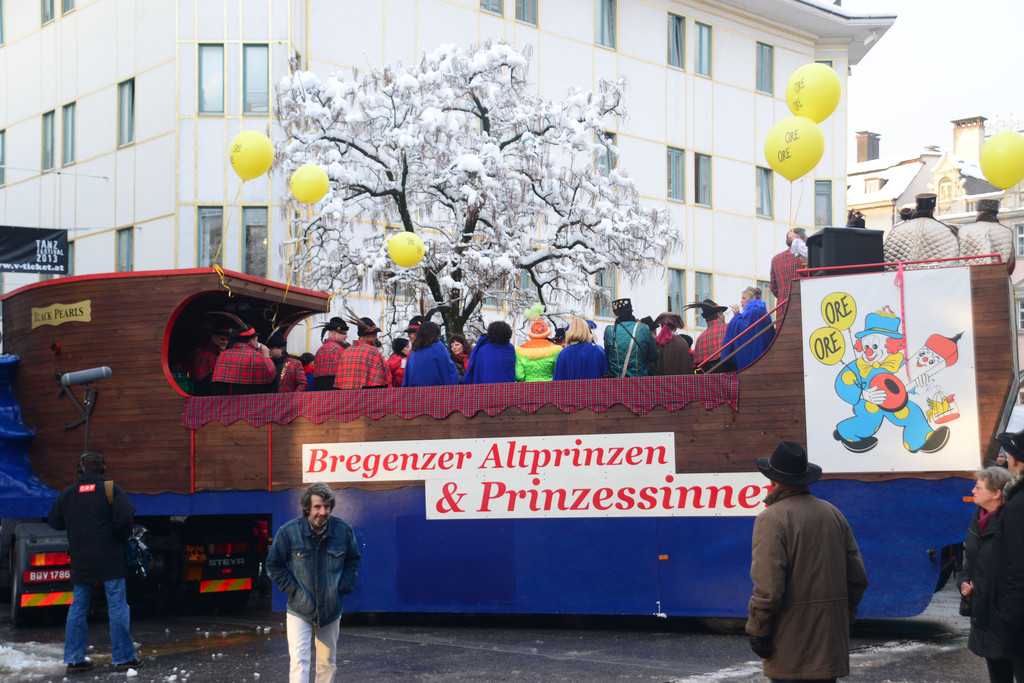 DSC_0985_jpg-1360325743