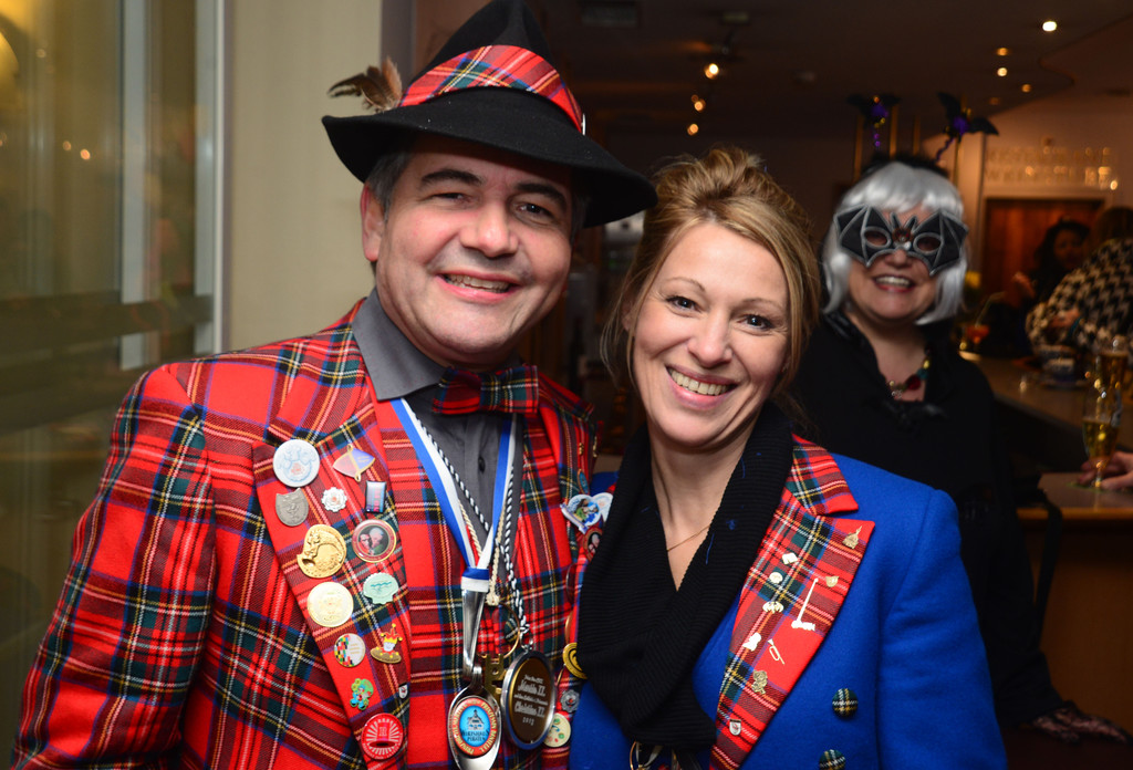 DSC_0990_jpg-1360415772