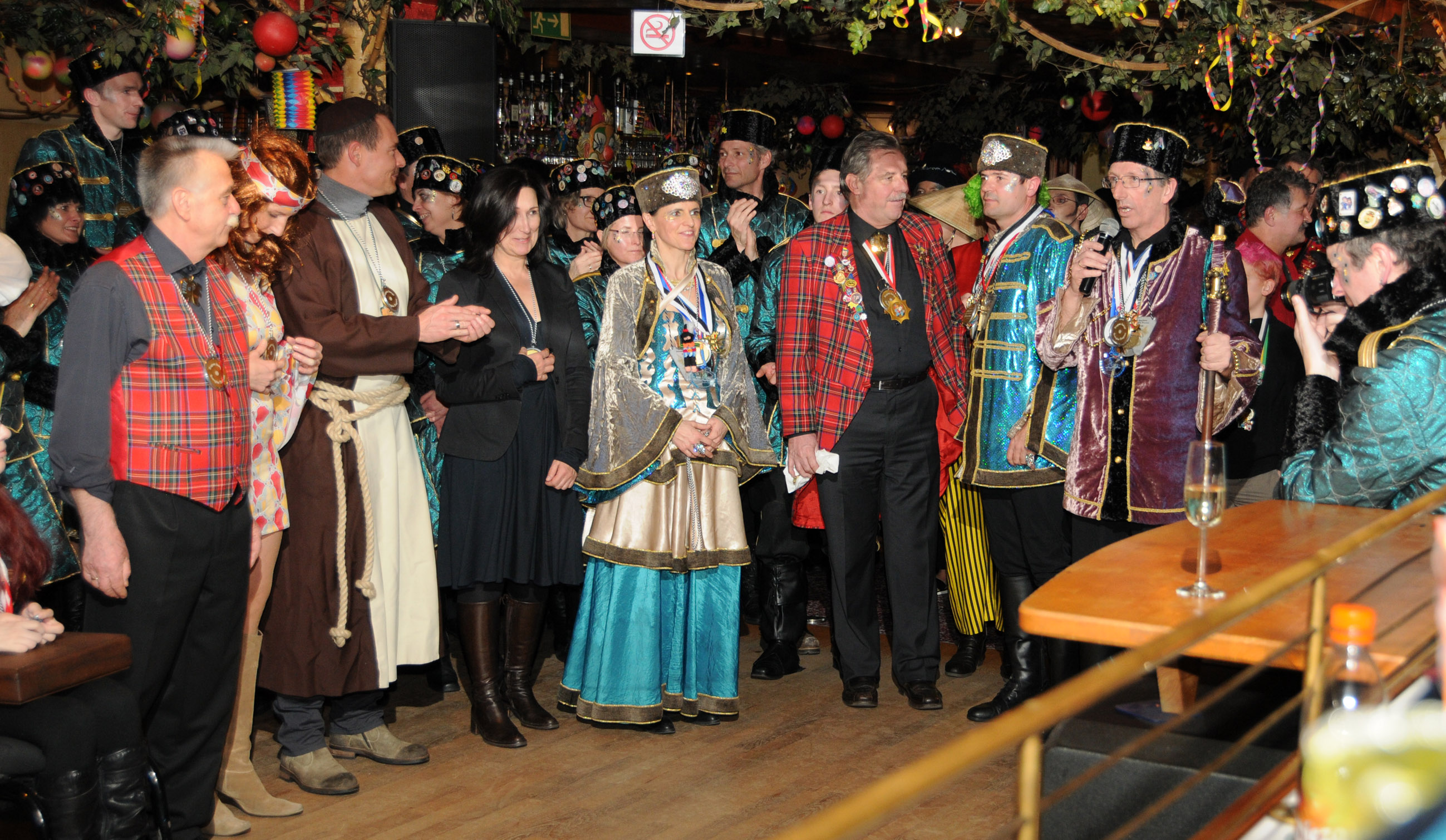 Prinzenparty 09-02-2013 224_jpg-1360440399