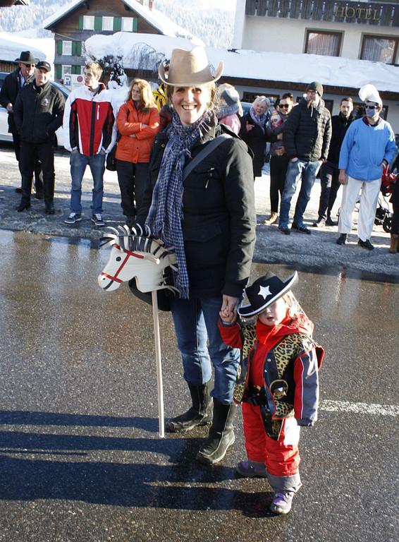 10_2__2013 Faschingumzung in Lingenau 41_jpg-1360590535