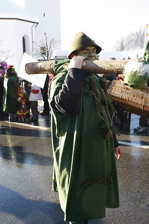 10_2__2013 Faschingumzung in Lingenau 55_jpg-1360590775