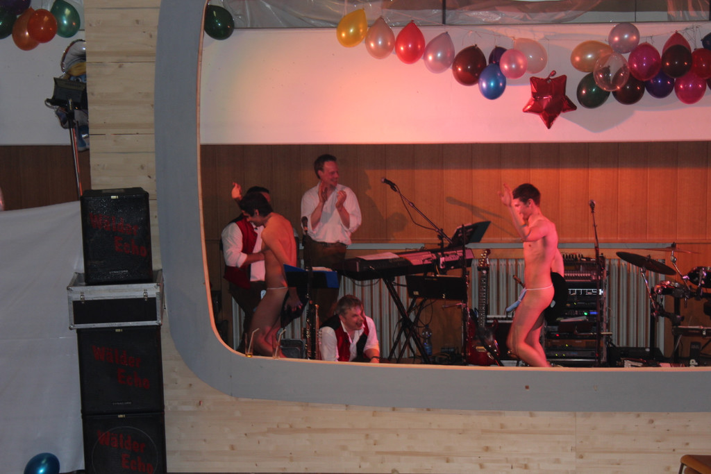 IMG_2060_JPG-1360609045