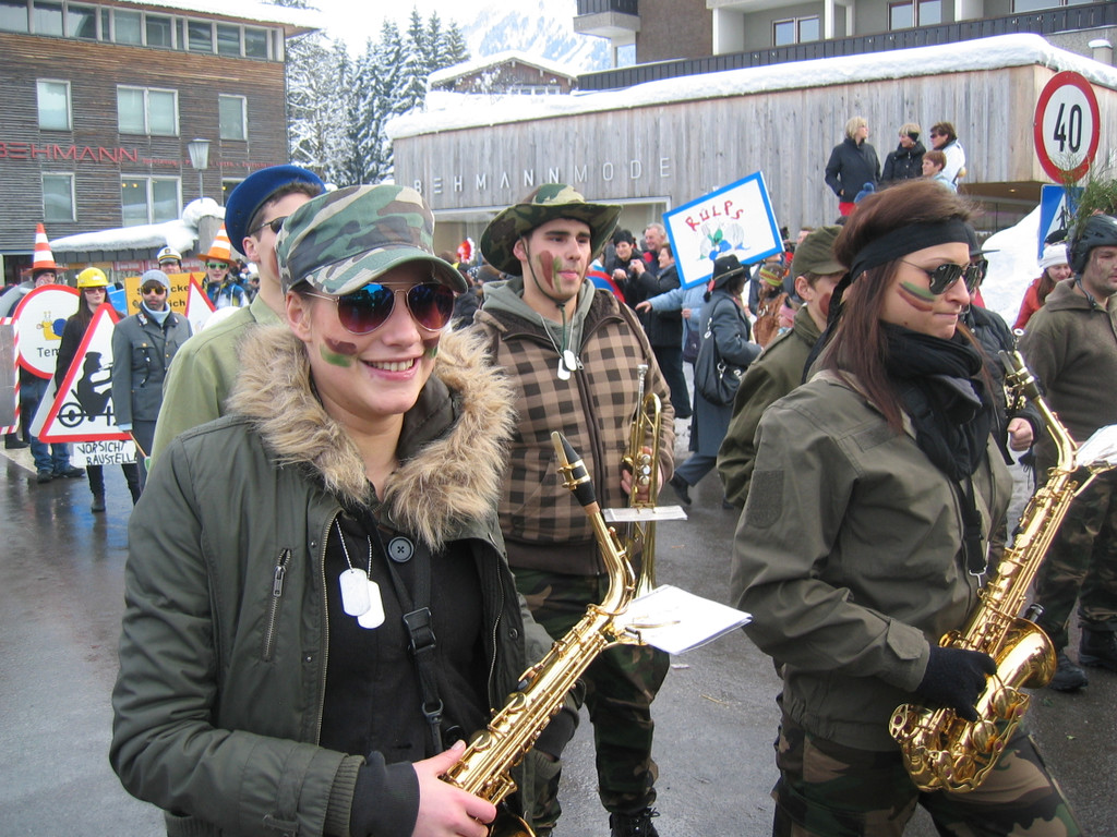 IMG_2998_JPG-1360661180