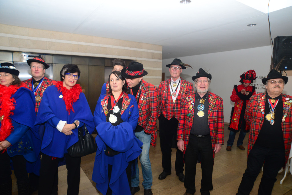 DSC_1403_jpg-1360687130