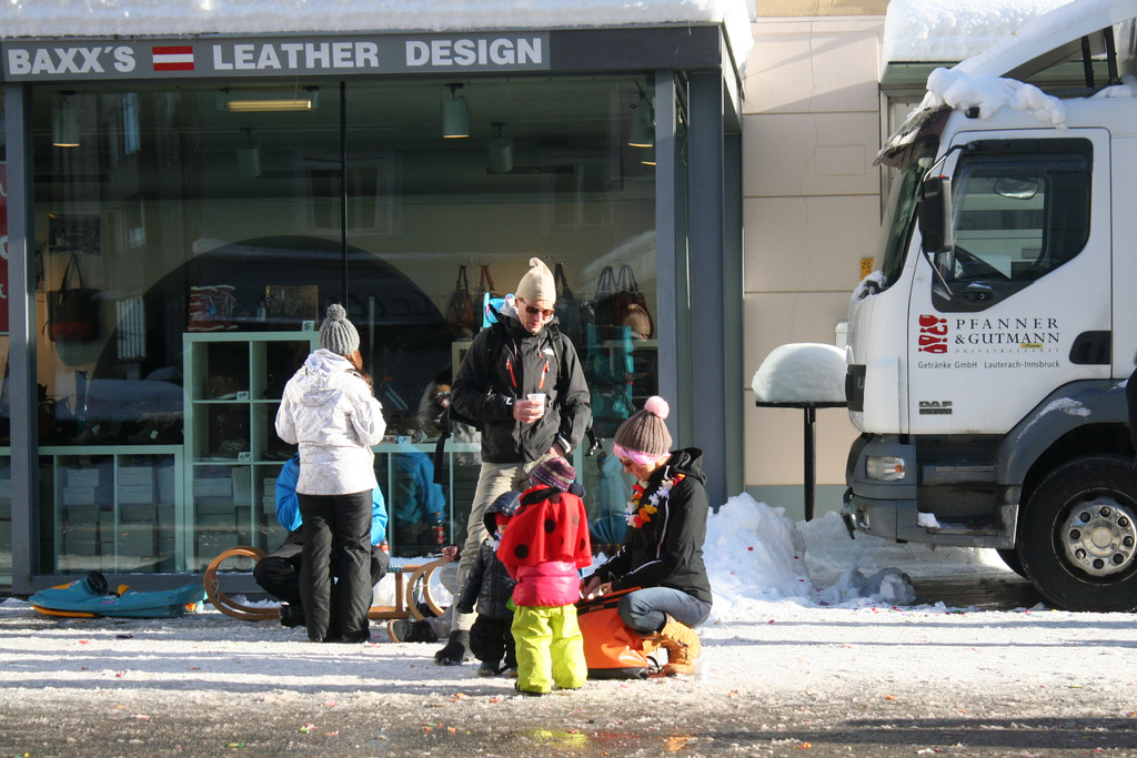 IMG_3023_JPG-1360687555